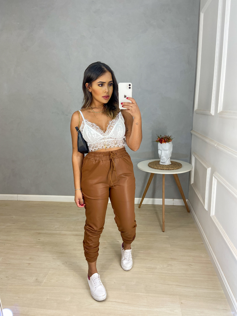 Calça jogger cheap feminina de couro