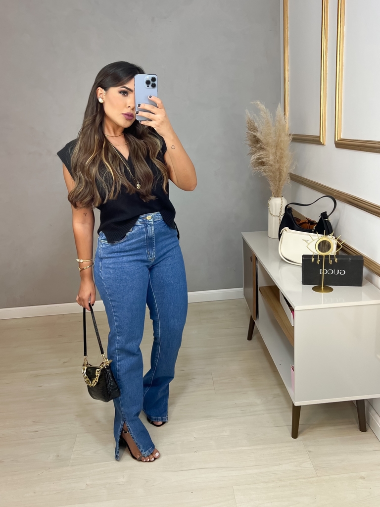 Cal a Jeans Escura com Barra Lateral Aberta Amor de Pe a