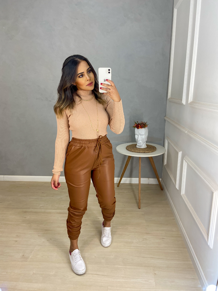 Calça jogger cheap couro feminina