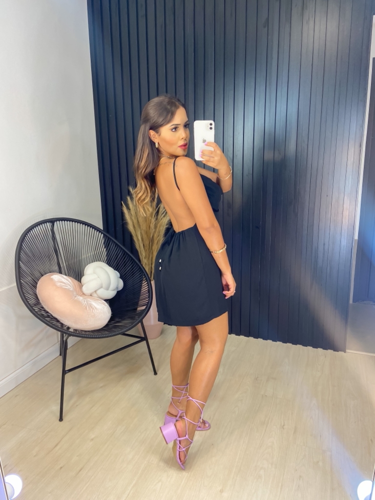 Vestido preto sereia curto sales
