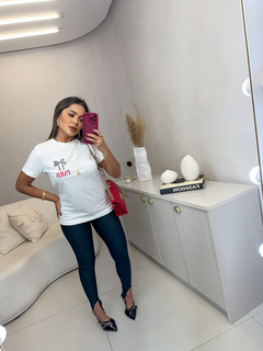 Blusa t-shirt laço - off white - Amor de Peça - Looks Femininos Estilosos, Loja de Roupa Feminina Online