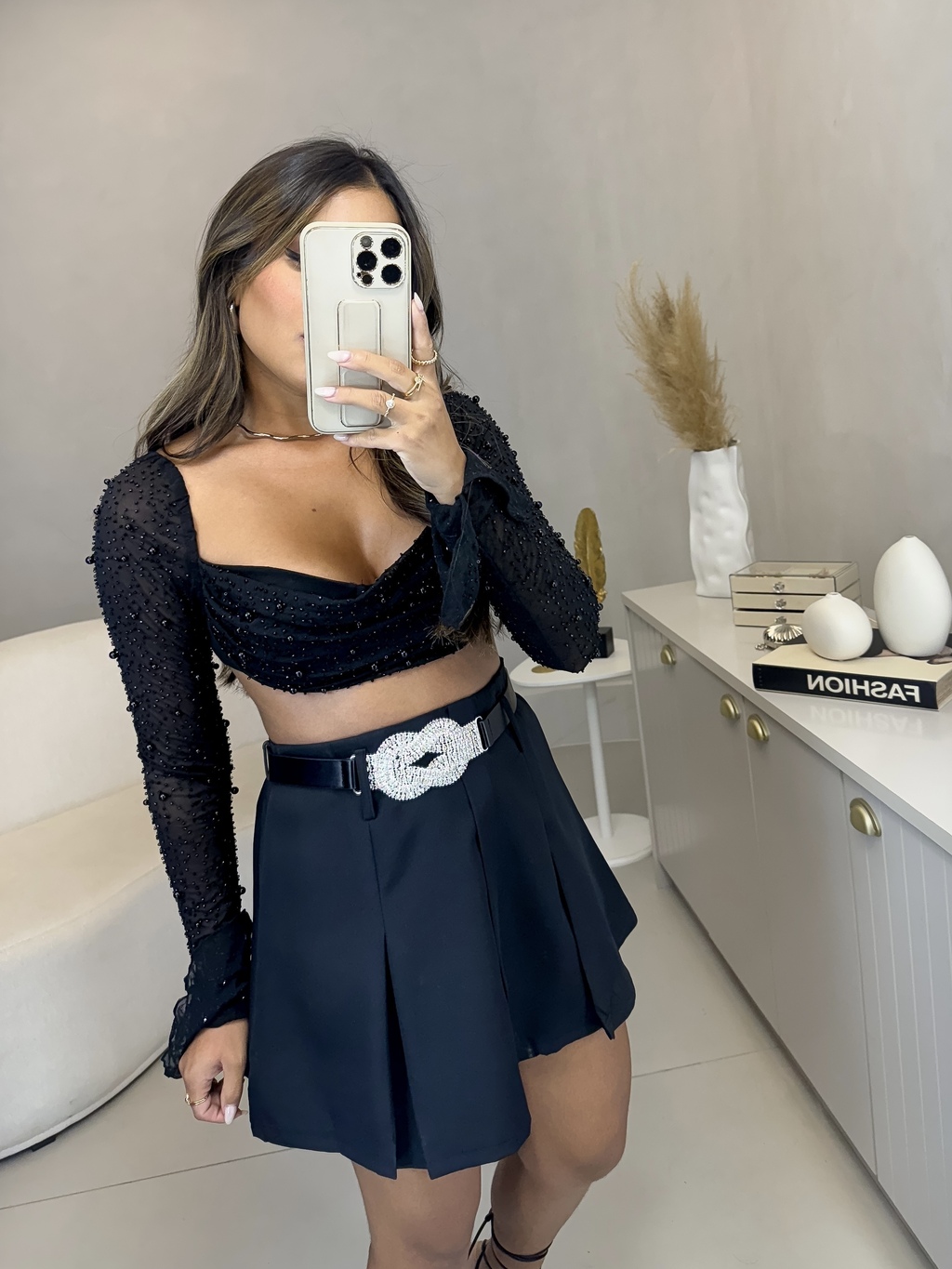 Short saia c s alto premium com cinto cravejado preto