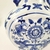 Vaso Azul E Branco Decorativo Com Alça 34x21x15cm - Inigual Decor