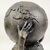 Estátua Homem com Globo Decorativa 30x13cm Estatueta Bronze - Inigual Decor