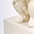 Escultura Menino No Cubo Branco 15x8x10cm Poliresina na internet