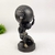 Estátua Homem com Globo Decorativa 30x13cm Estatueta Bronze - comprar online