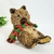Urso De Palha Relaxado Cachecol 16x16x18cm Enfeite De Natal - comprar online