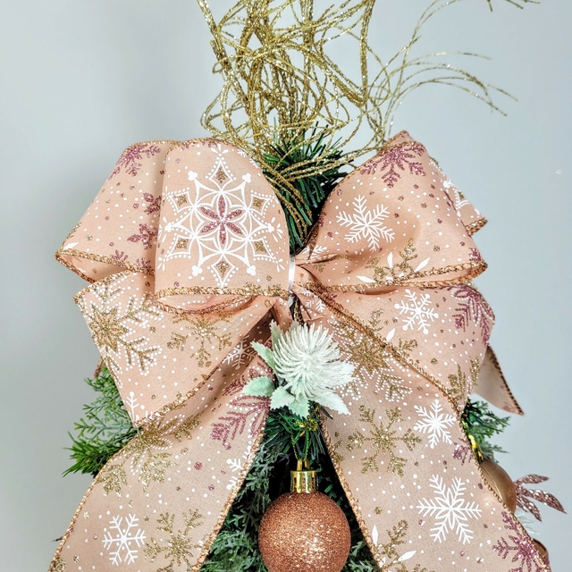 Árvore De Natal Rosa 72x33cm Decorada Exclusivo