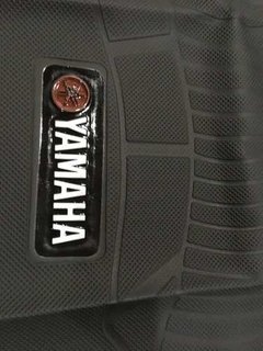 Capa De Banco Para Moto Yamaha 3D Antiderrapante Relevo