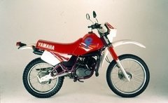 Carcaça Inferior Painel Yamaha Dt 180 - comprar online