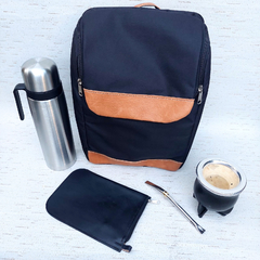 SM92 - Set de Mate con Mochila Cordura/Cuero porta notebook