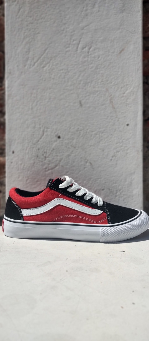 Vans rojas y negras deals