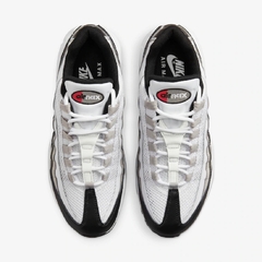 Tênis Feminino Nike Air Max 95 EWT Branco e Preto Original na internet