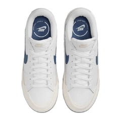 Tênis Feminino Nike Court Legacy Lift Branco e Azul Original na internet