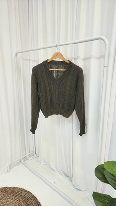 Sweater corto escote V con ochos Lusaka - BENKA
