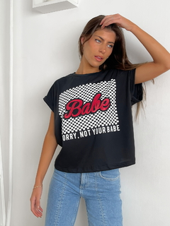 Remera amplia manga rebatible Babe en internet