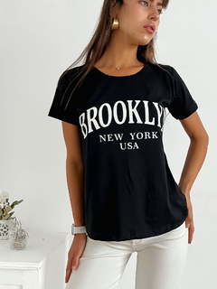 Remera algodón Brooklyn klynkap - comprar online