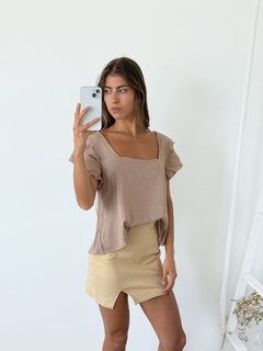 Imagen de Blusa lino spandex doble volado Carioca