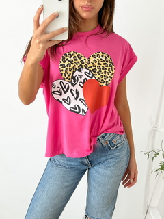 Remera amplia manga rebatible Hearts - comprar online