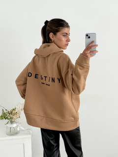 Buzo frisado con capucha bordado Destiny - comprar online