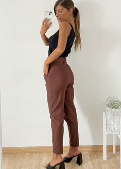 Pantalon bengalina elastizada slouchy con pinzas Gotic - tienda online