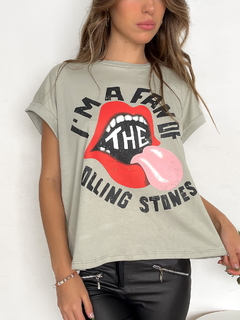 Remera amplia manga rebatible Im a fan of Rolling stones