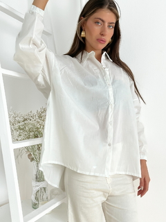 Camisa oversize poplin spandex con frunces en espalda y manga globo con elástico Jared - comprar online