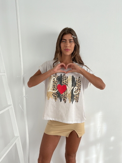 Remera amplia manga rebatible LovePrint - comprar online