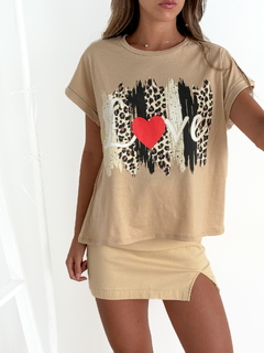 Remera amplia manga rebatible LovePrint - BENKA