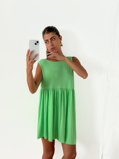 Vestido modal viscosa con recorte asimetrico en cintura y escote V en espalda Marius - tienda online