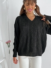 Sweater oversize escote en V y trenzas Silvie