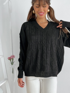 Sweater oversize escote en V y trenzas Silvie - comprar online