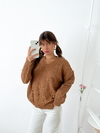 Sweater oversize escote en V y trenzas Silvie - tienda online