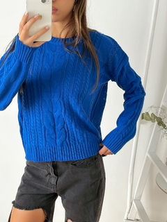 Sweater amplio con trenzas y calado de rombos a los costados Sorrento en internet
