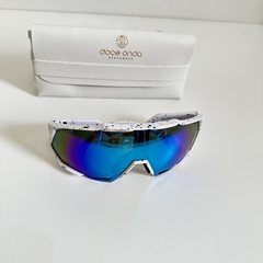 Óculos Esportivo Branco Espelhado - Doce Onda Beachwear