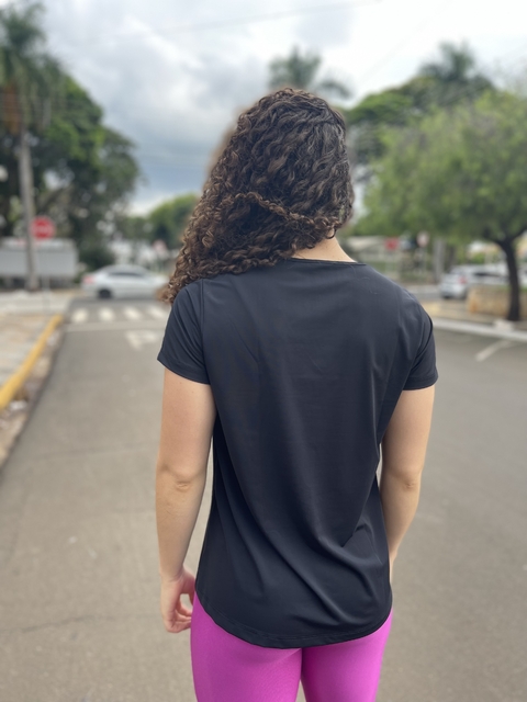 Camiseta Malhação Preta - comprar online