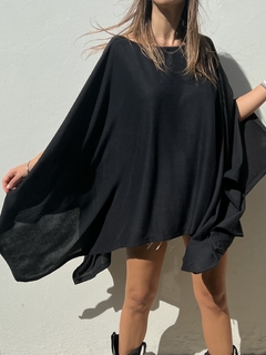 PONCHO EN PICOS PREMIUM