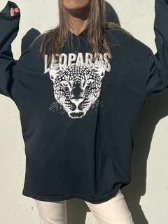 Buzo Leopardo Oversize en internet