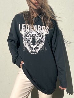 Buzo Leopardo Oversize - comprar online