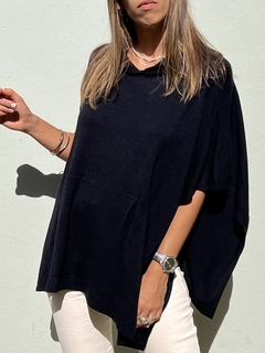 PONCHO CANGURO SIDNEY - comprar online