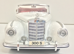 Maisto - 1955 MERCEDES- BENZ 300S - comprar online