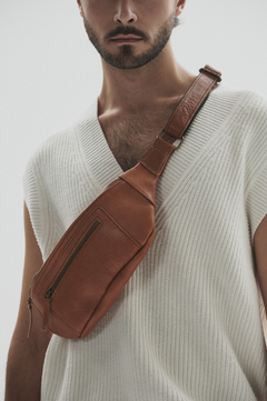 Rinonera Hombre Ares Suela Comprar en bysofia