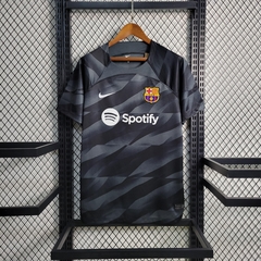 barcelona-barca-nike-2022-2023-goleiro-preto-preta-patrocinios-patrocinadores-patches-patch-torcedor-torcedores-futebol-masculino-masculina-regata-campeonato-uniformes-uniforme-personalizacao-personalizada-autenticas-autentica-regatas-campeonato-espanhol-