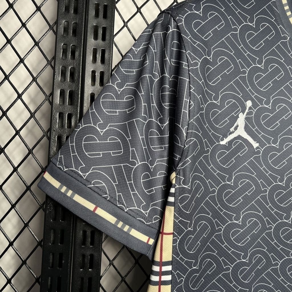 Camisa Inglaterra Edicao Especial 2024 Jordan x Burberry Torcedor Masculina