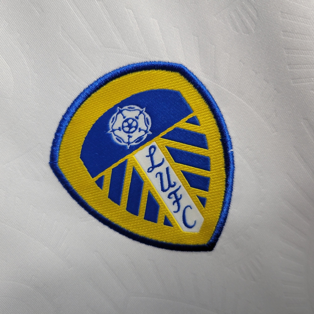 Camisa do Leeds United 2023-2024 vaza na web