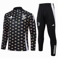 conjunto-agasalho-de-treino-do-juventus-adidas-2024-2025-24-25-preto-rosa-bege-bolinhas-zíper-pré-jogo-aquecimento-treino-treinamento-zíper-completo-jaqueta-casaco-corta-vento-inverno-frio-chuva-calça-calção-fresco-academia-treinar-comprar-online