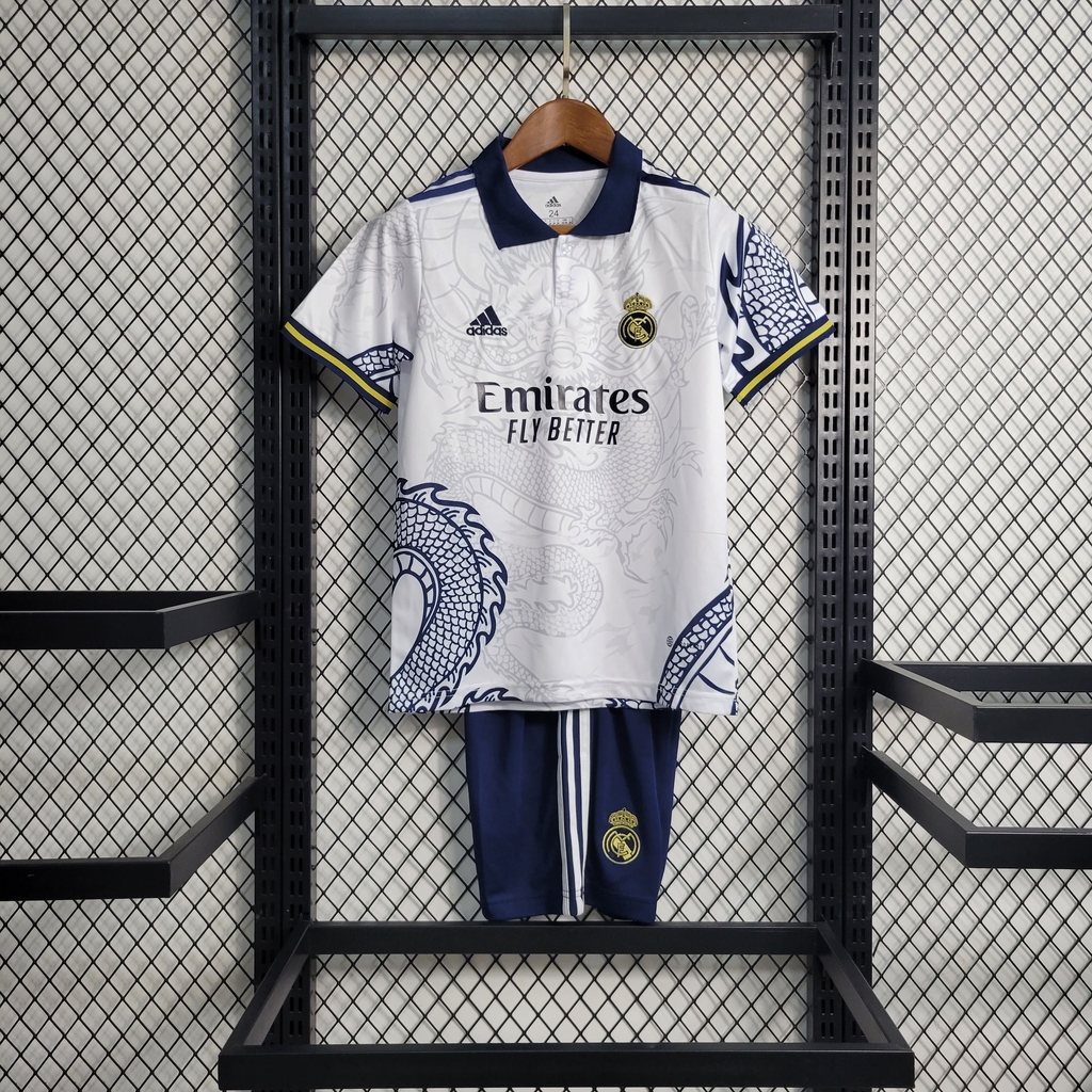 Uniforme del Real Madrid y camiseta oficial