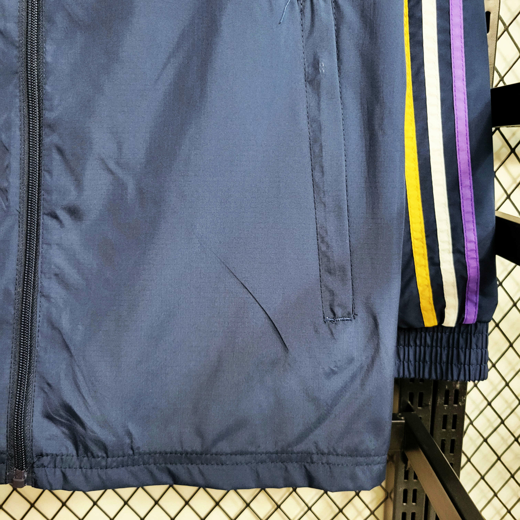Corta vento store amarelo adidas