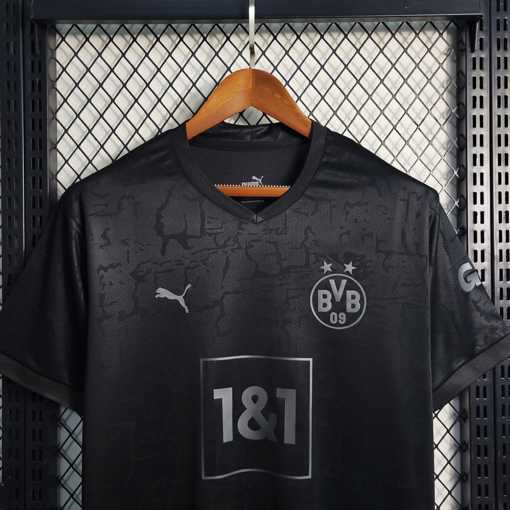 Camisa Borussia Dortmund 'Blackout' 2023/24 Puma Torcedor Masculina