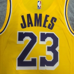 Regata Los Angeles Lakers NBA 2023 Nike Icon Edition Swingman Masculina (PRONTA ENTREGA) na internet